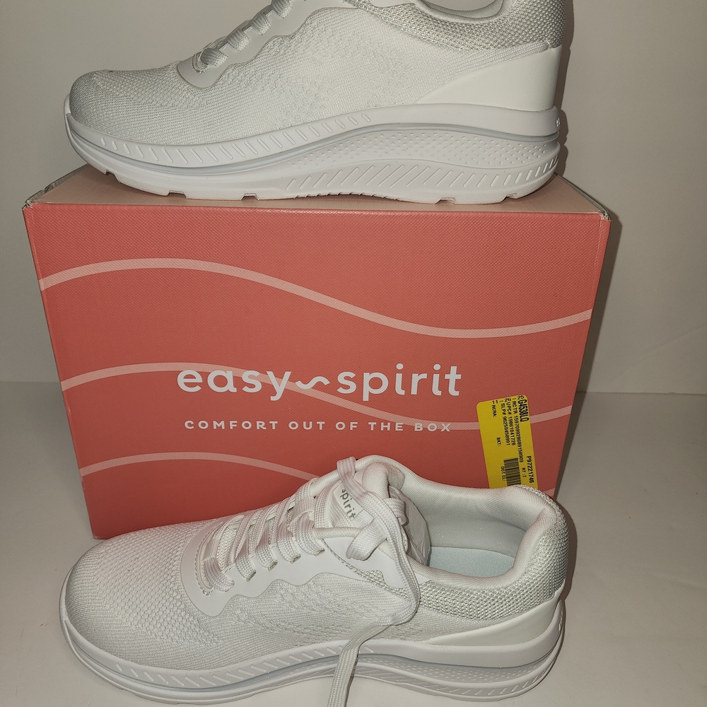 Easy Spirit Women's Gedla Slip On Athletic Sneaker Size 7.5